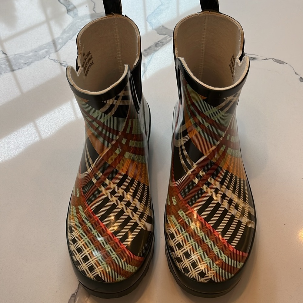 Talbots Garden/Puddle Jumping Rubber Boot